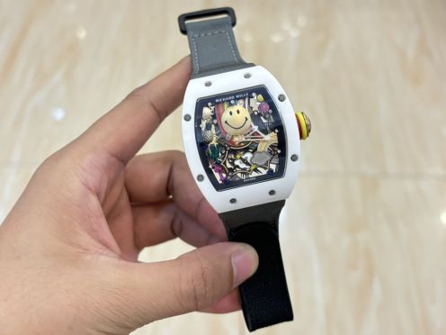 人気定番 リシャール アップルウォッチ偽物 ウォッチ 腕時計 防水 トゥールビヨン RM 88 ブラック
