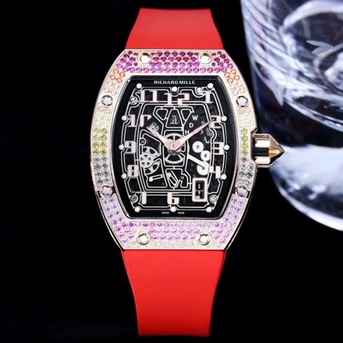 リシャールミル 時計 芸能人スーパーコピー 薄い 防水 RM67-01 ウォッチ ダイヤ飾り レッド