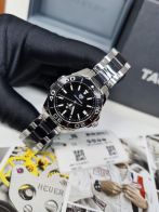 タグホイヤーアクアレーサー ソーラースーパーコピー 優雅レディ スチールバンド ウォッチ 腕時計 ブラック