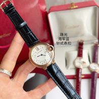 バロン ブルー ドゥ カルティエ ウォッチ 33 mm偽物 レザー 腕時計 ウォッチ 防水 本革 ブラック