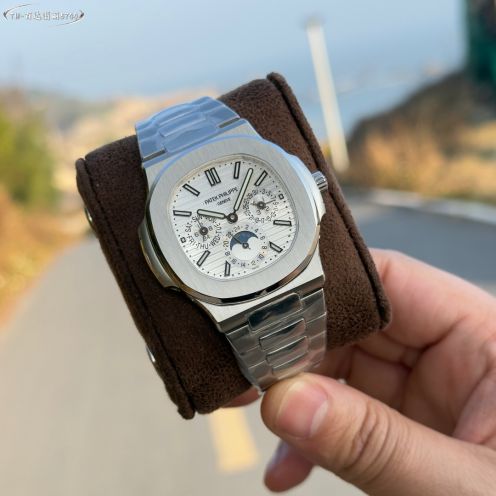 パテックフィリップ おすすめスーパーコピー ハンサム  腕時計 ウォッチ 防水 シルバーケース 