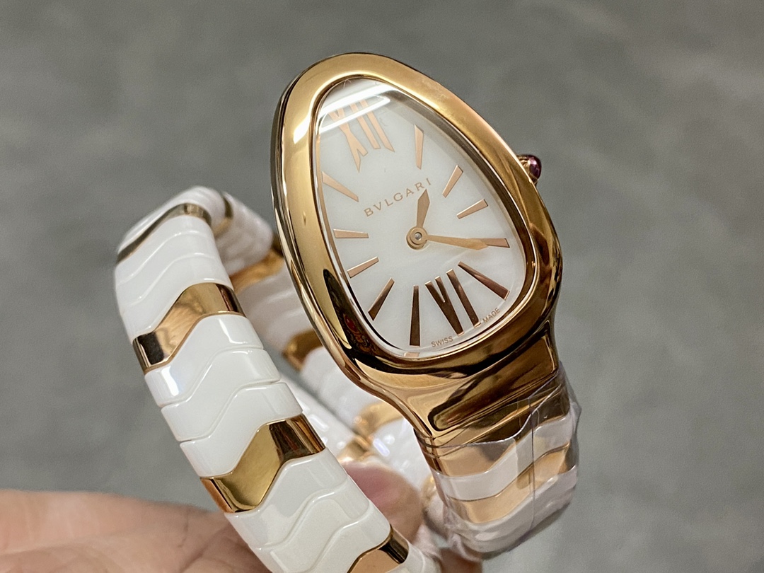 ブルガリ 腕時計 アショーマ偽物 セルペンティ 蛇かたち うで時計 Serpenti レディース ブレスレット 2色可選_2