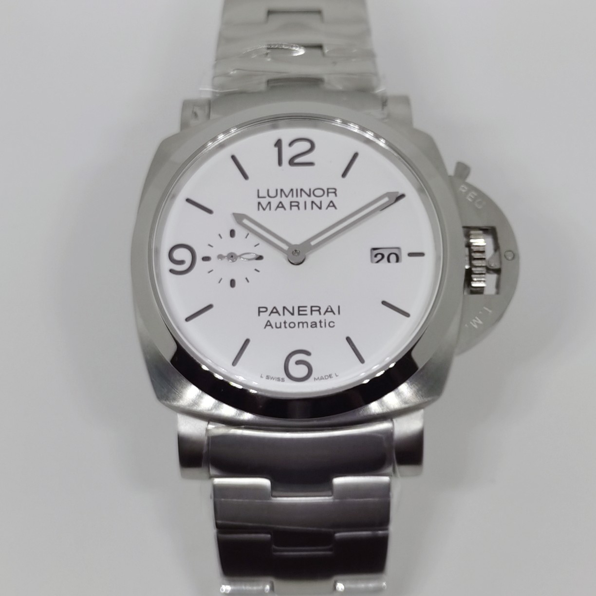 パネライ おすすめ 腕時計スーパーコピールミノール スチールバンド ハンサム PAM01314 ホワイト_1