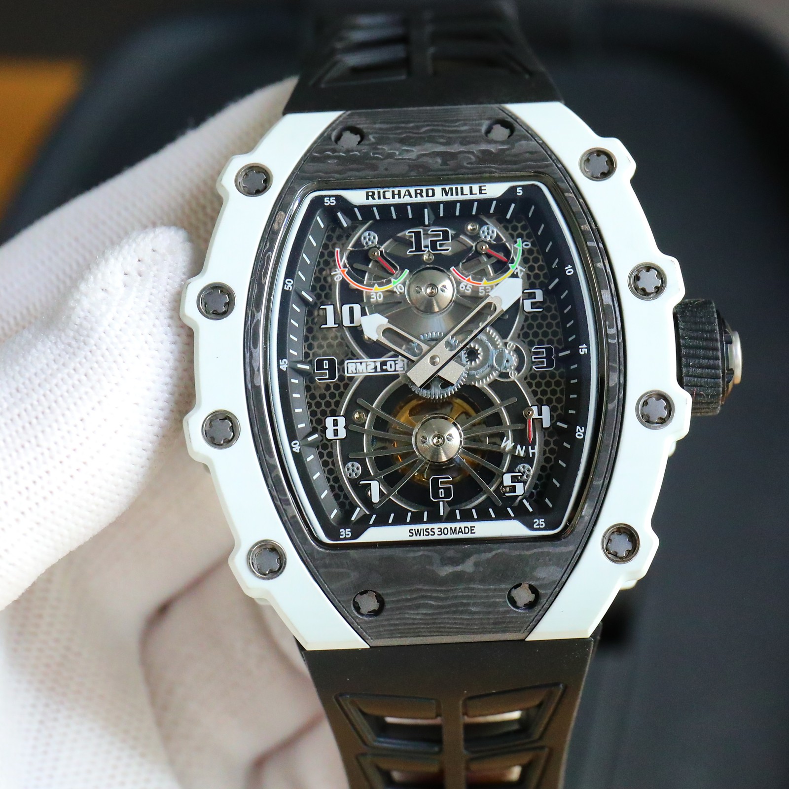 リシャールミル腕時計スーパーコピー ウォッチ ハンサム 炭素繊維 防水 RM21-02 スカン ゴムバンド ブラック_3