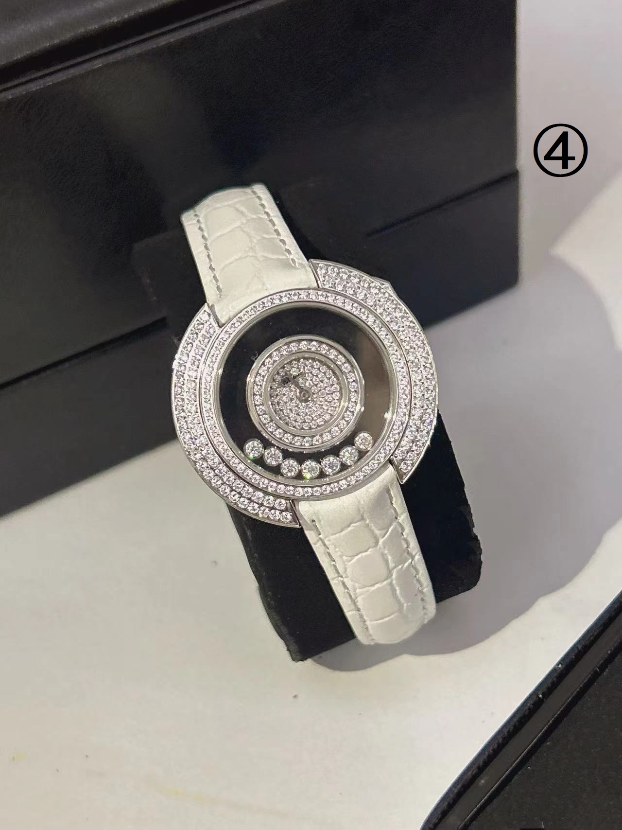 びっくりした価格 chopard ハッピー ダイヤモンド偽物 腕時計 ウォッチ 優雅 シンプル レディ ホワイト_4