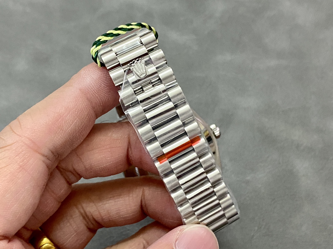 ロレックスの時計コピー ダイヤ飾り 腕時計 ウォッチ スチールバンド 上質 ハンサム ホワイト_7