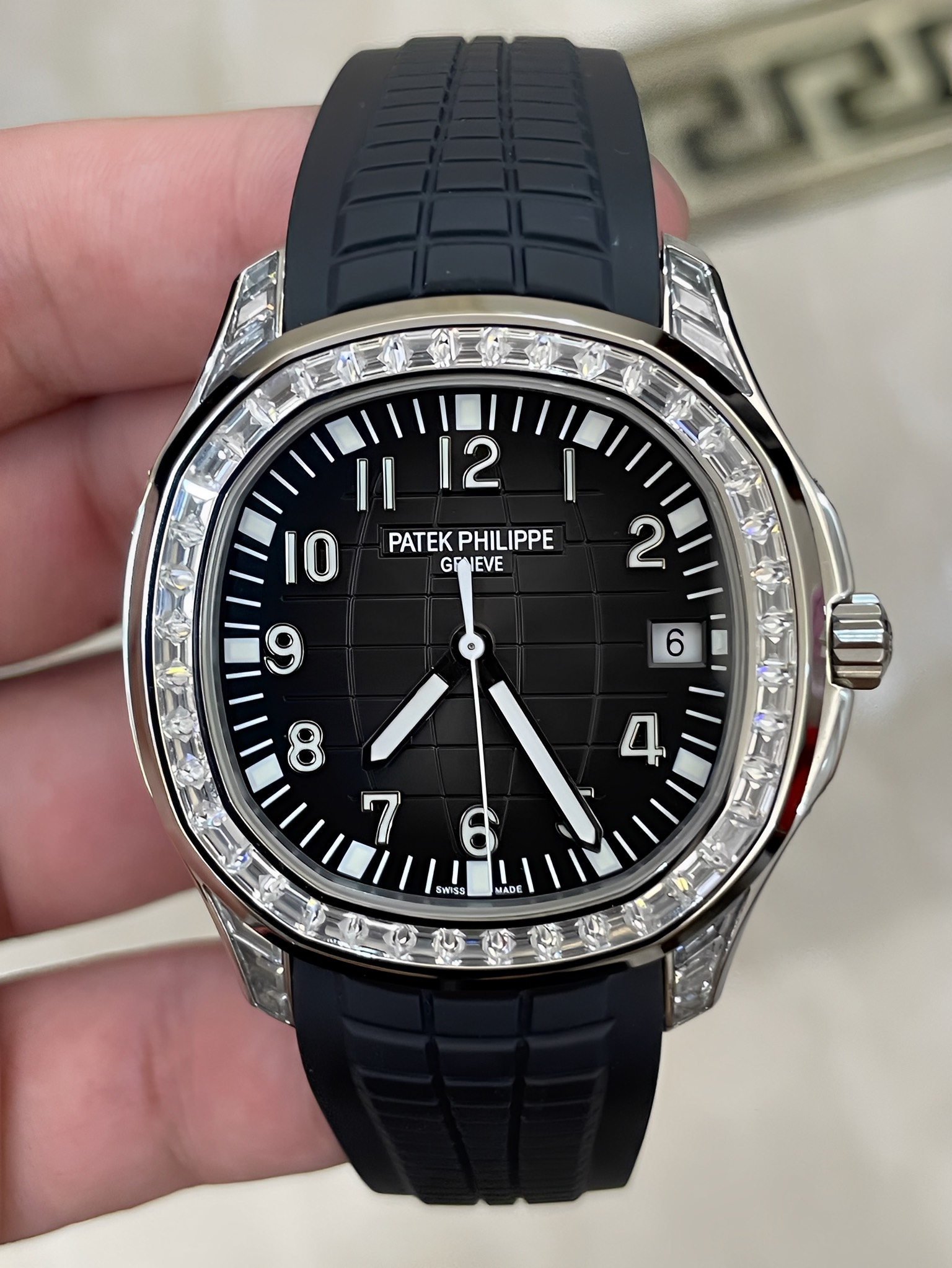 Aquanaut 激安 パテックフィリップ アクアノート 防水スーパーコピー 紳士 ウォッチ 腕時計 ダイヤ飾り ブラック_2