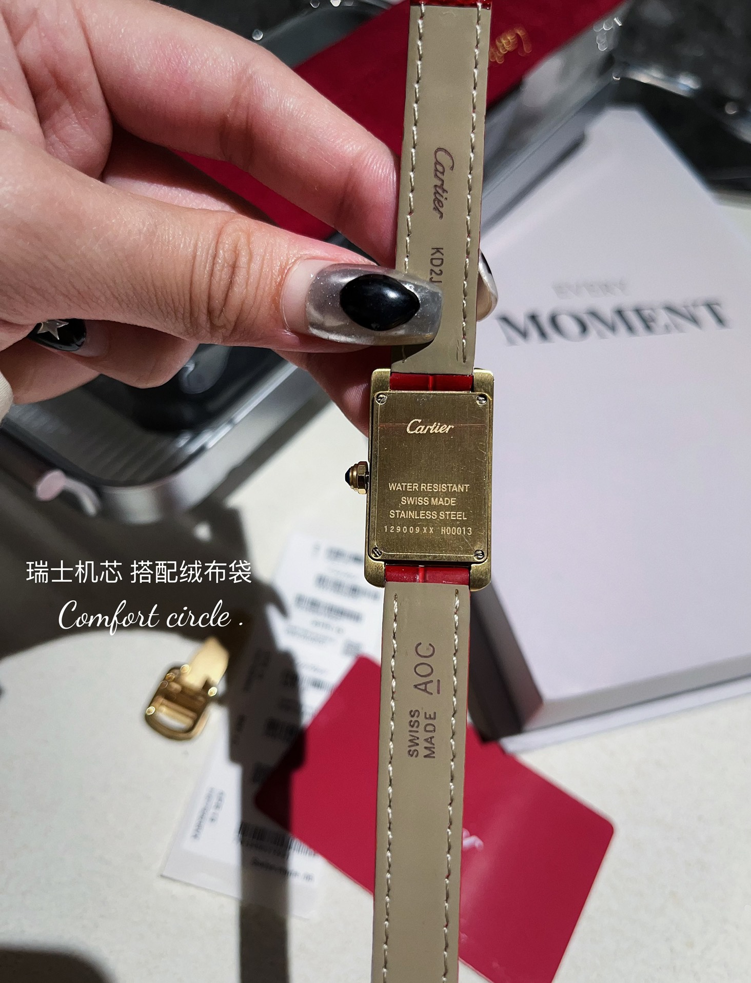 カルティエタンク 買取価格偽物 シンプル レザー  優雅レディ 腕時計 防水 ウォッチ レッド_2