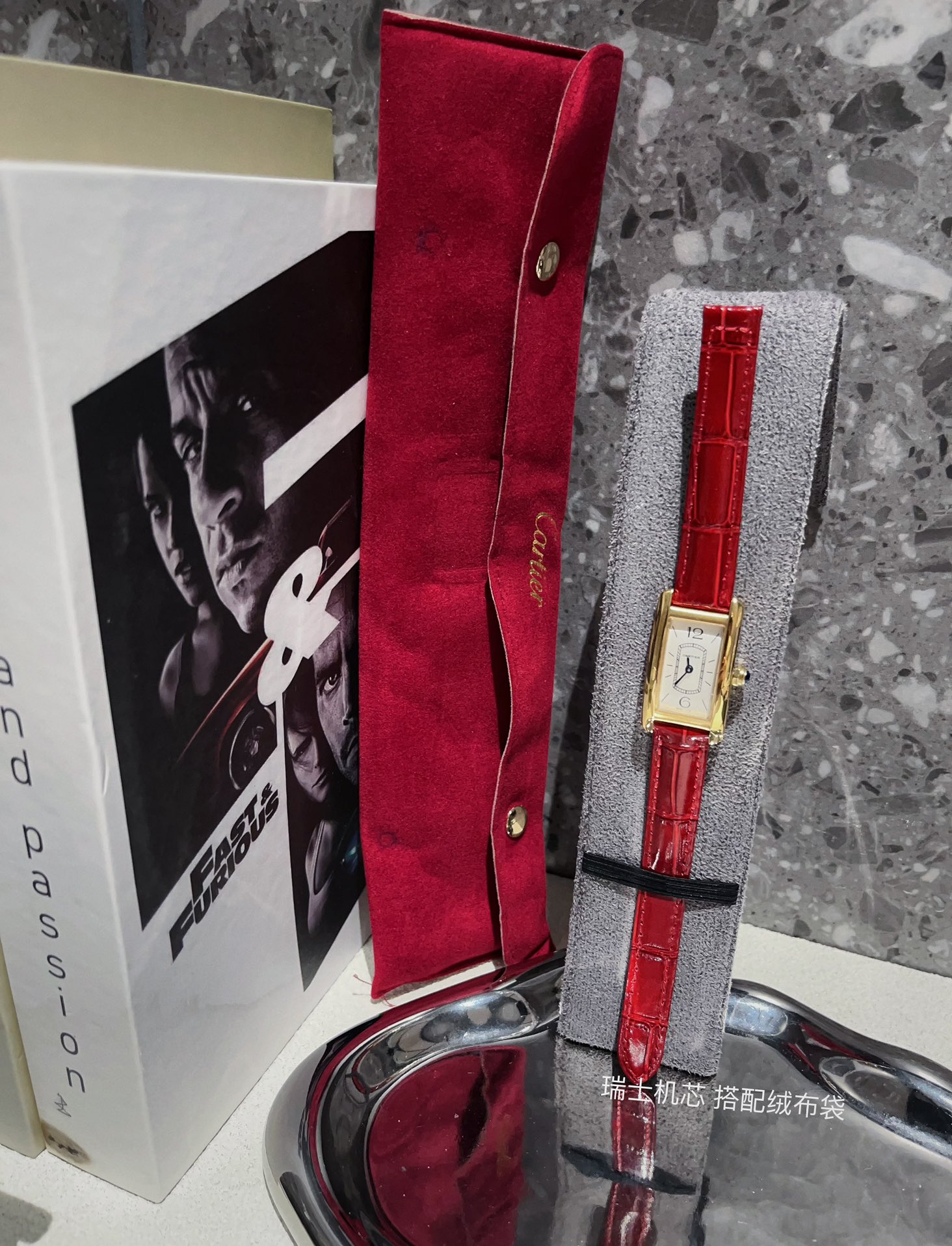 カルティエタンク 買取価格偽物 シンプル レザー  優雅レディ 腕時計 防水 ウォッチ レッド_4