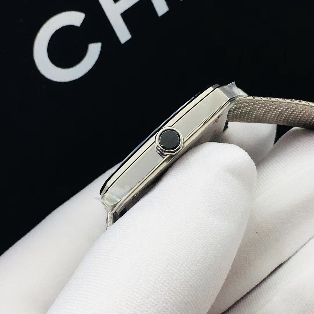 人気流行品 chanel ボーイフレンド偽物 腕時計 ウォッチ 優雅 ダイヤ付き ブラック_6