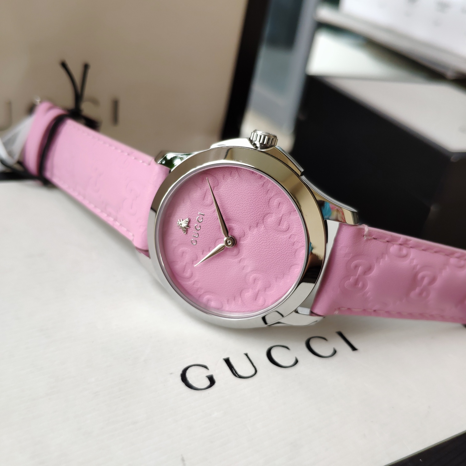 グッチ腕時計ベルト交換コピー 防水 ウォッチ レザー 高級感 G-Timeless ロゴプリント ピンク_6