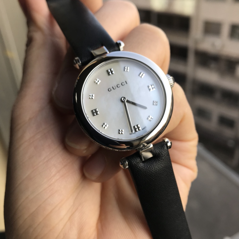 個性的なグッチ 時計 印象偽物 シンプル 腕時計 防水 ウォッチ レザー  Gタイムレス ブラック_3