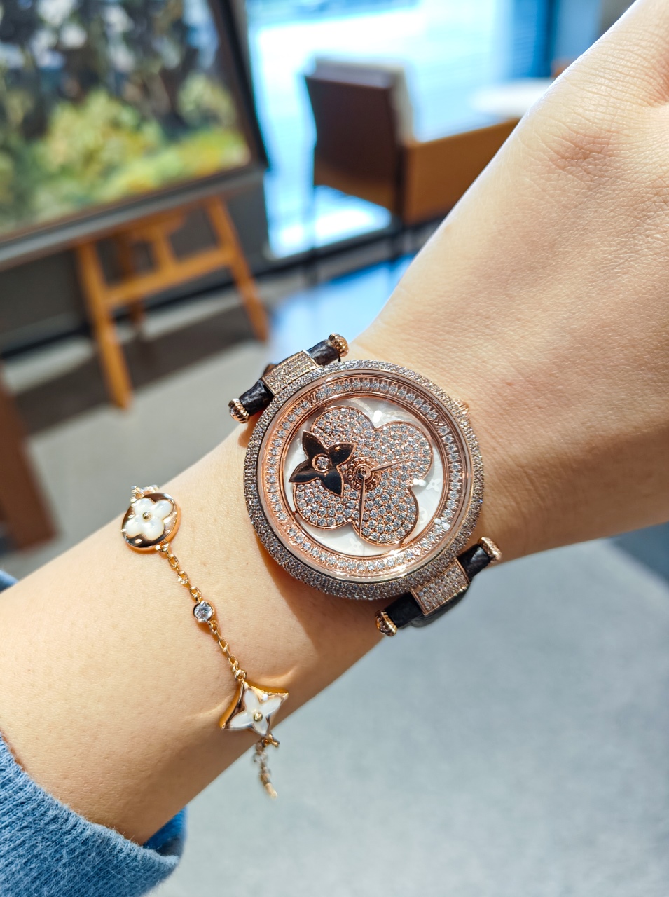 超激得の新品 ルイヴィトンジュエリーレディ偽物 ウォッチ 腕時計 ダイヤ飾り 本革 キラキラ 優雅 多色可選_7
