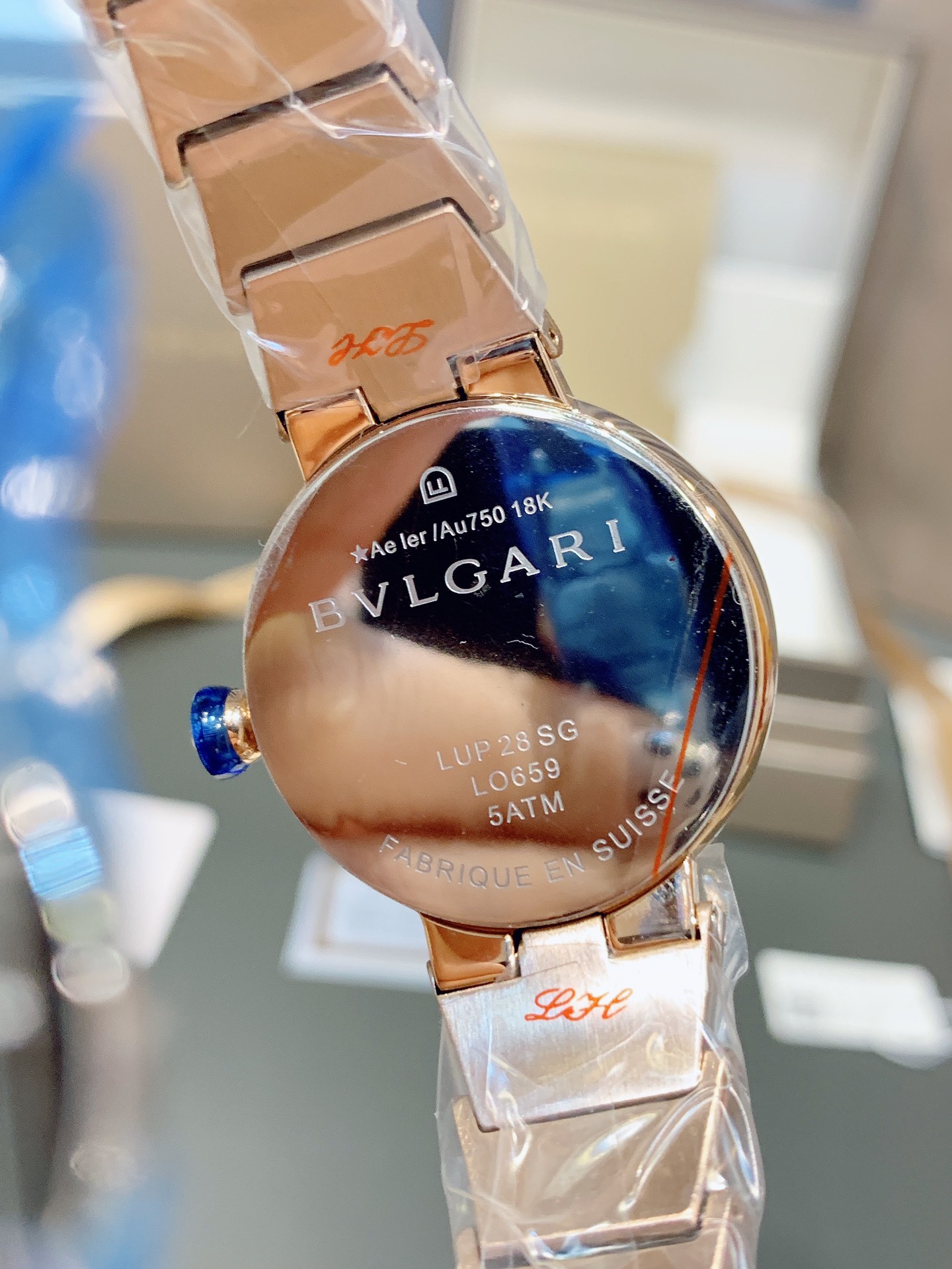 腕時計 ブルガリブルガリ偽物 ルチェア 防水 優雅 ウォッチ スチールバンド ダイヤ飾り ゴールドケース_5