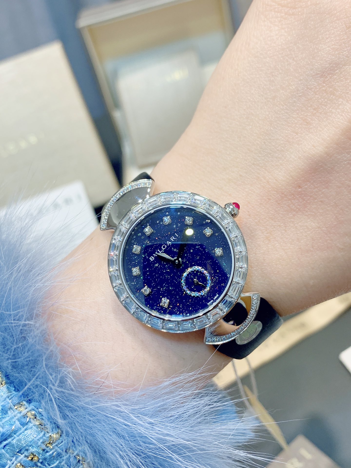 BVLGARI ブルガリ 時計 モテ るコピー ウォッチ ディーヴァズ ドリーム 防水 優雅 レザー ダイヤモンド飾り ブルー_7