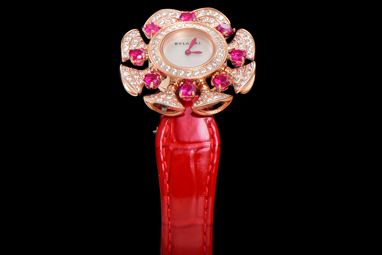ブルガリ ブルガリブルガリ 時計N級品 ウォッチ ジュエリー 防水 宝石飾り ダイヤモンド レッド_2