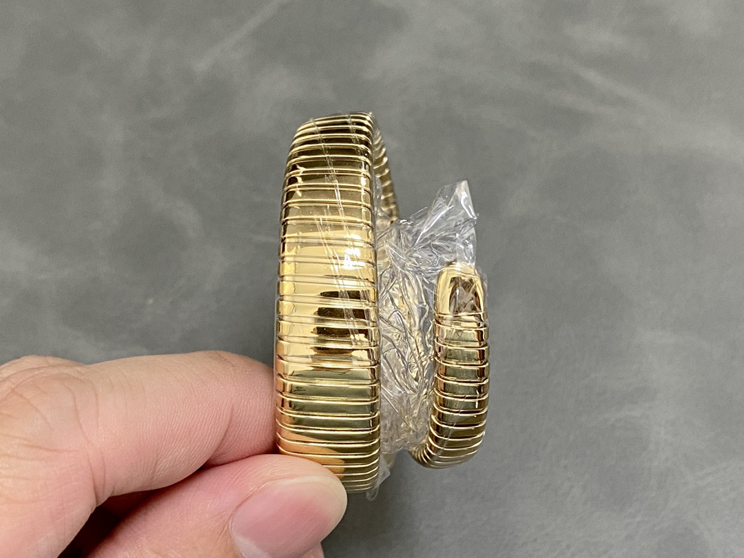 お買い得品 オメガ ブルガリコピー セルペンティ ウォッチ 蛇かたち 優雅 シンプル ゴールドケース ブルー_7