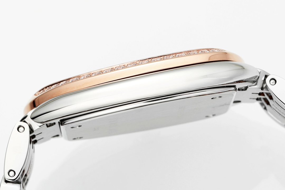 BVLGARI ブルガリ 時計 モテ るコピー ダイヤモンド飾り 魅力 セルペンティ ウォッチ 蛇かたち ブラック_6