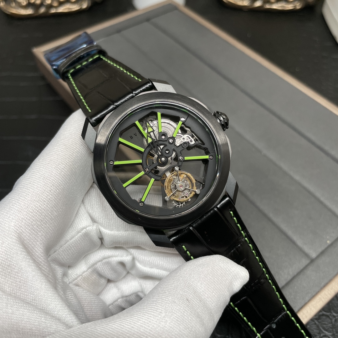 ブルガリ時計 ムーブメントN級品 オクト ウォッチ トゥールビヨン 防水 夜光 黒いケース ブラック_3