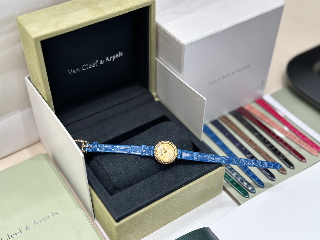 超激得の新品 ヴァンクリーフアーペル ロングネックレス激安通販 腕時計 ウォッチ ペルレ 優雅レディ ブルー_4