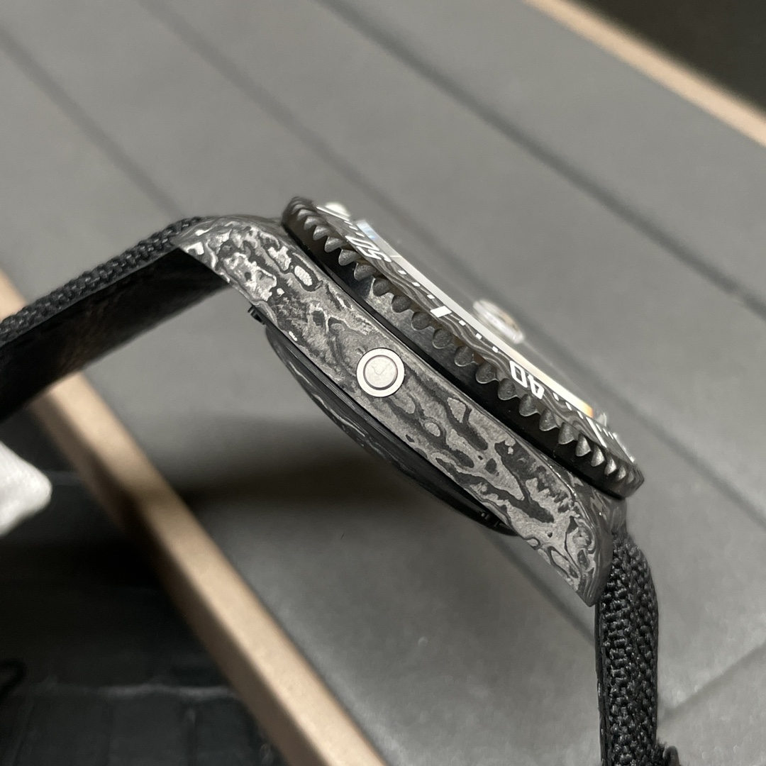 ロレックス腕時計 買取偽物 シンプル 防水 ウォッチ 高品質 シードゥエラー 炭素繊維ケース ブラック_7