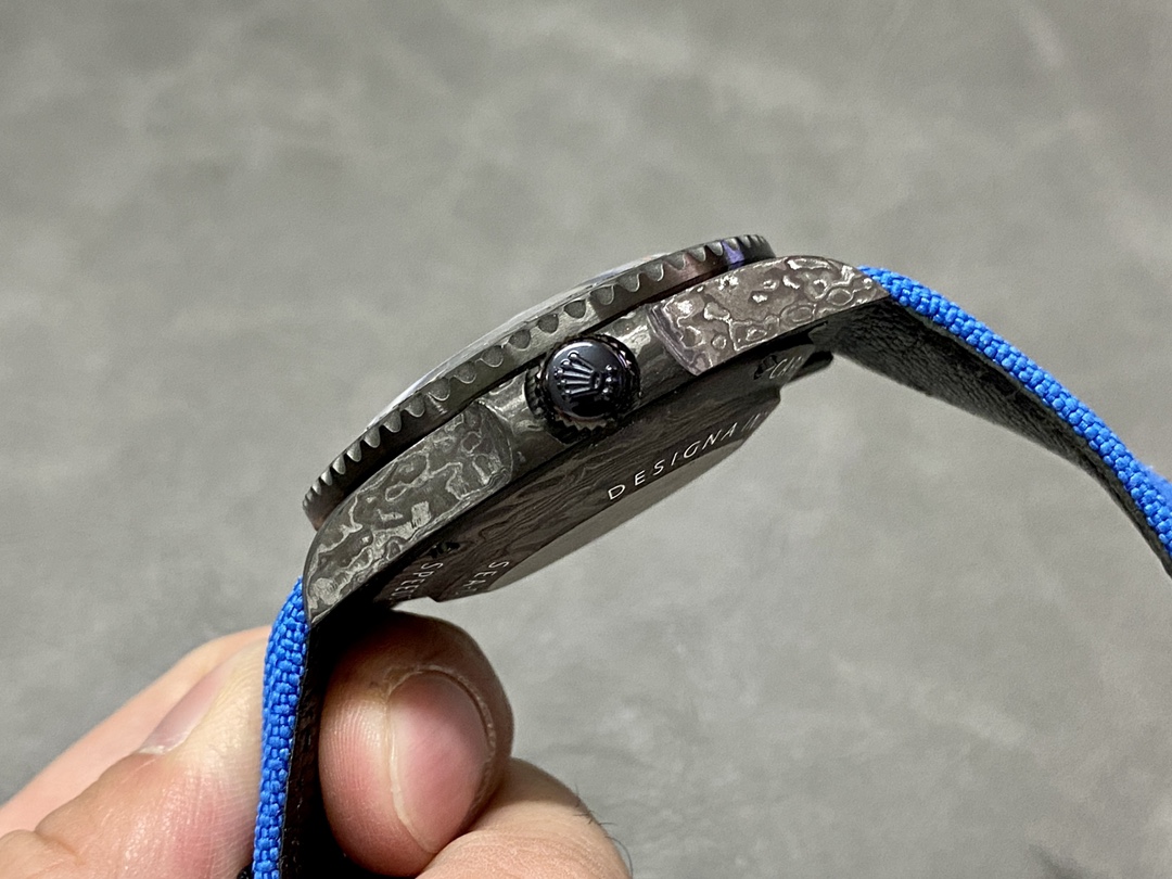 ロレックス腕時計オーバーホールコピー シンプル 防水 ウォッチ 高品質 シードゥエラー 炭素繊維ケース ブルー_6