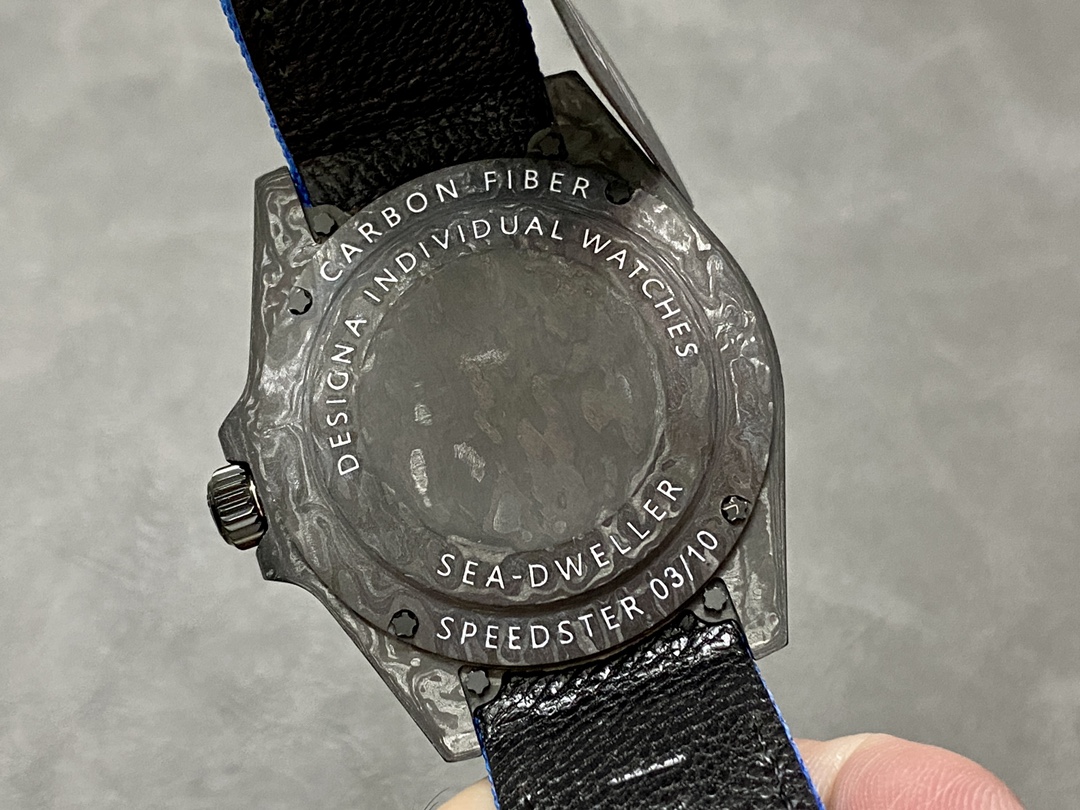 ロレックス腕時計オーバーホールコピー シンプル 防水 ウォッチ 高品質 シードゥエラー 炭素繊維ケース ブルー_7