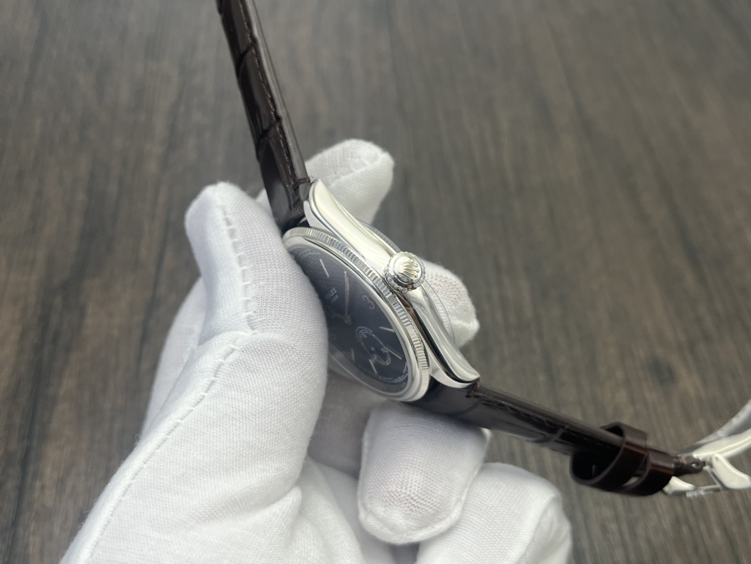 Rolex 1908 オイスター パーペチュアル 39偽物 ウォッチ 腕時計 防水 シンプル レザー ブルー_6