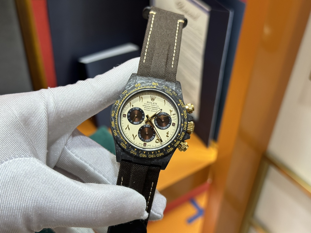 大得価のロレックス デイトナ 116508スーパーコピー 防水 ウォッチ 腕時計 ファッション感 イエロー_4