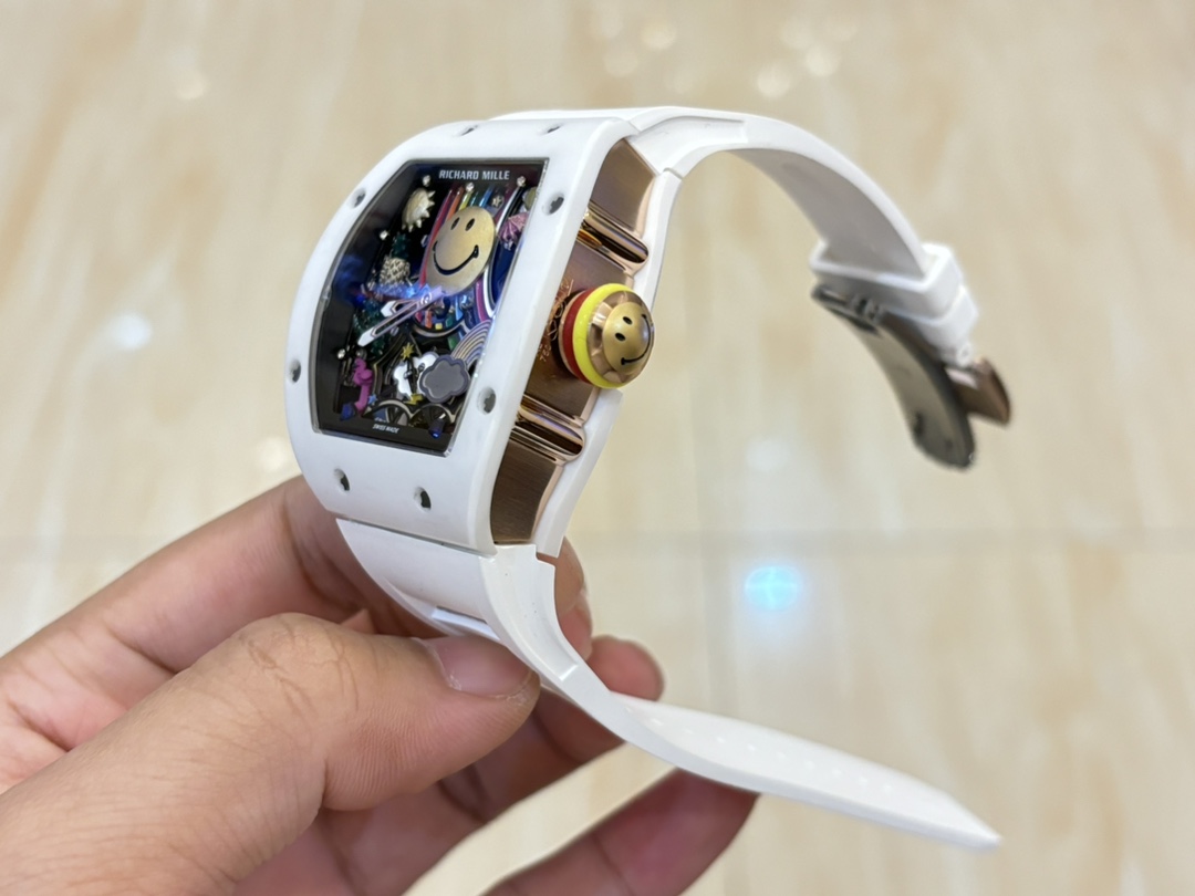 お得品‼リシャール ミル 買う には偽物 ファッション 防水 トゥールビヨン RM 88 ホワイト_3
