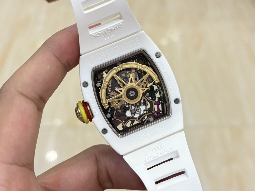 お得品‼リシャール ミル 買う には偽物 ファッション 防水 トゥールビヨン RM 88 ホワイト_5