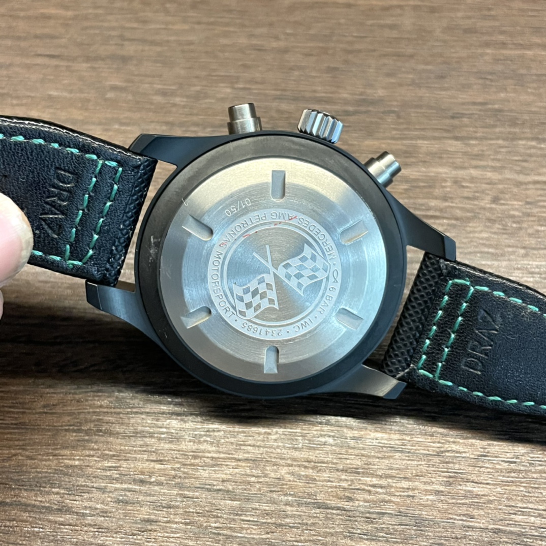 iwc パイロット ウォッチ スピットファイアスーパーコピー 腕時計 ファッション 防水 ハンサム ブラック_8