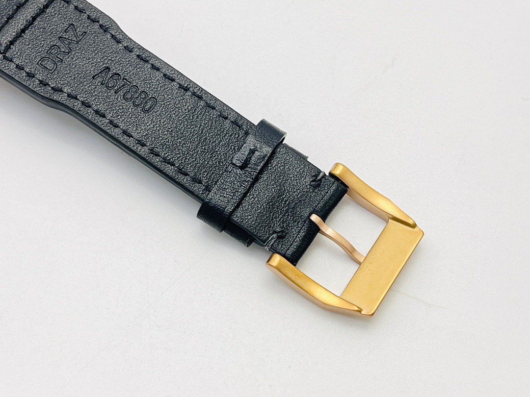 iwc パイロット偽物 新商品 シンプル  腕時計 ファッション 防水 ハンサム ブラック_7