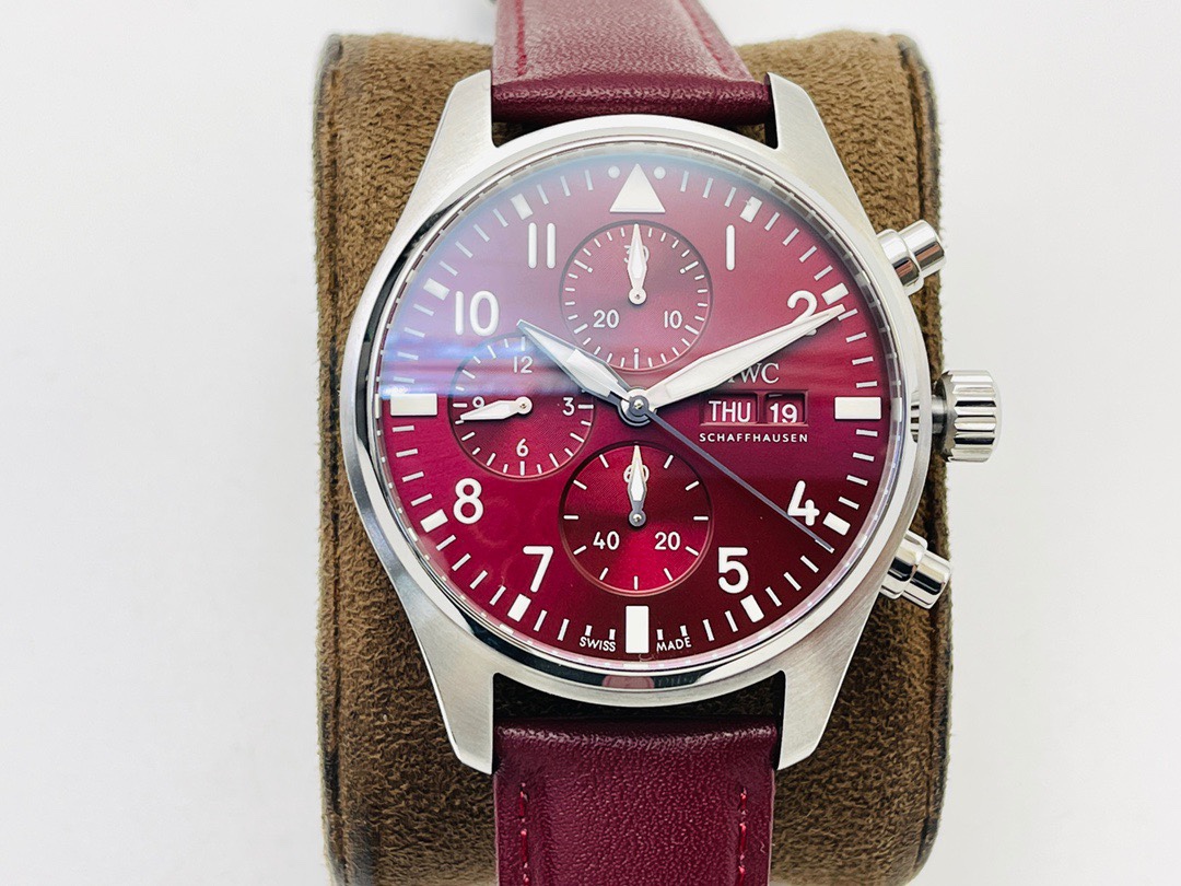 iwc パイロット ウォッチ スーパーコピー シンプル  腕時計 ファッション 防水 ハンサム レッド_1