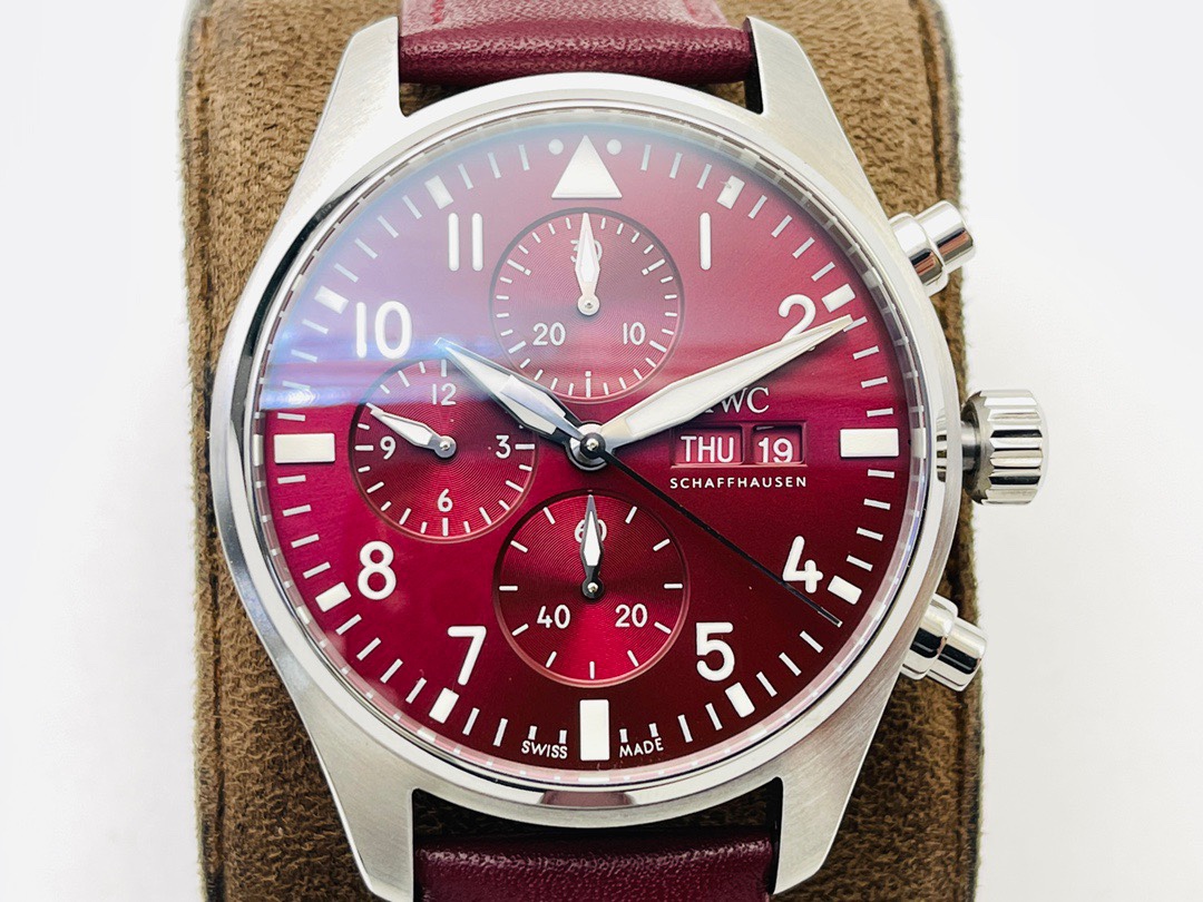iwc パイロット ウォッチ スーパーコピー シンプル  腕時計 ファッション 防水 ハンサム レッド_4