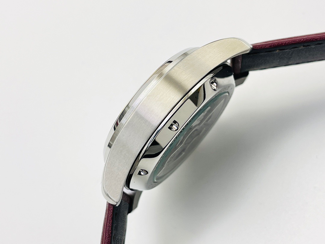 iwc パイロット ウォッチ スーパーコピー シンプル  腕時計 ファッション 防水 ハンサム レッド_6