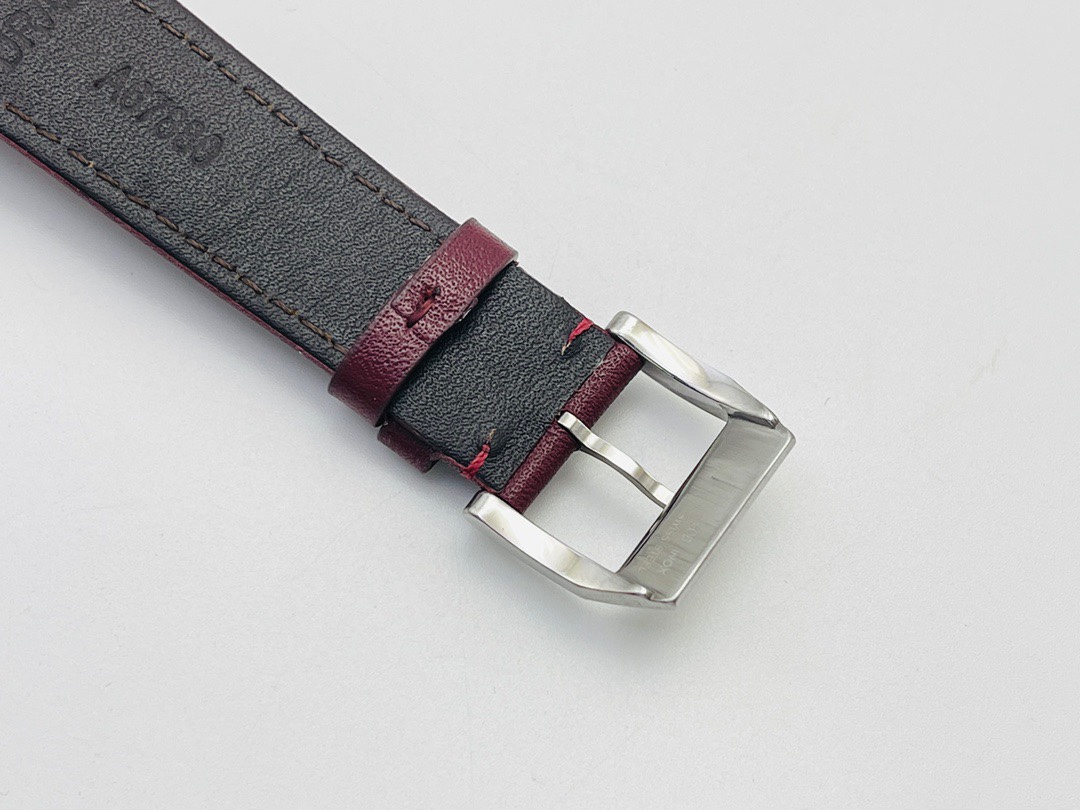 iwc パイロット ウォッチ スーパーコピー シンプル  腕時計 ファッション 防水 ハンサム レッド_8
