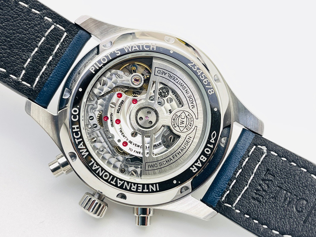 爆買いで大得価の パイロット ウォッチ iwc偽物 シンプル  腕時計 ファッション 防水 ハンサム ブルー_7