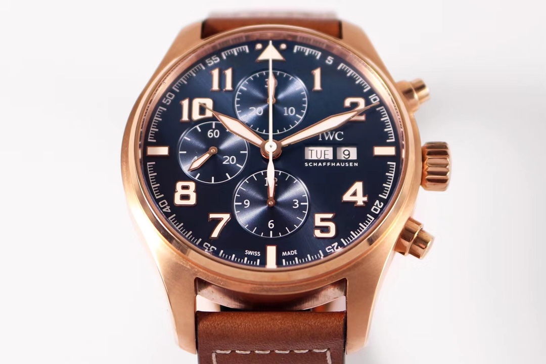 iwc パイロット ウォッチ トップ ガンスーパーコピー 紳士 シンプル  腕時計 ファッション 防水 ブルー_2