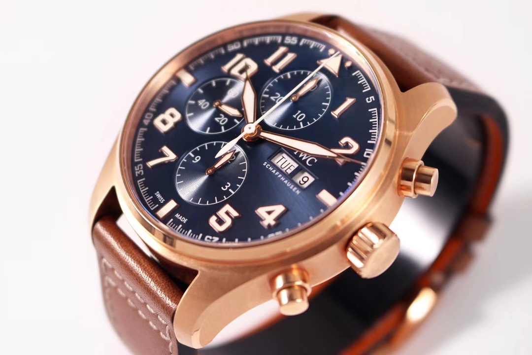 iwc パイロット ウォッチ トップ ガンスーパーコピー 紳士 シンプル  腕時計 ファッション 防水 ブルー_3