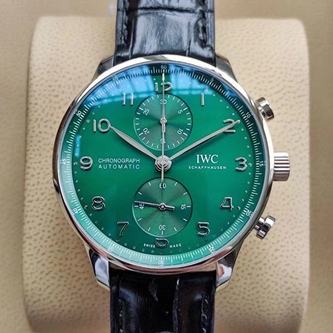 大人気でお買い得な iwc ポルトギーゼ偽物 ハンサム 紳士  腕時計 防水 IW371615 グリーン_1