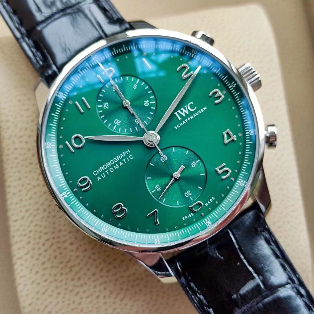 大人気でお買い得な iwc ポルトギーゼ偽物 ハンサム 紳士  腕時計 防水 IW371615 グリーン_2