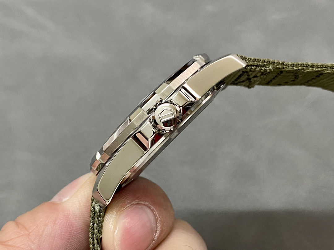 タグホイヤーアクアレーサー最新スーパーコピー ウォッチ 腕時計 ビジネス 通勤 グリーン_6
