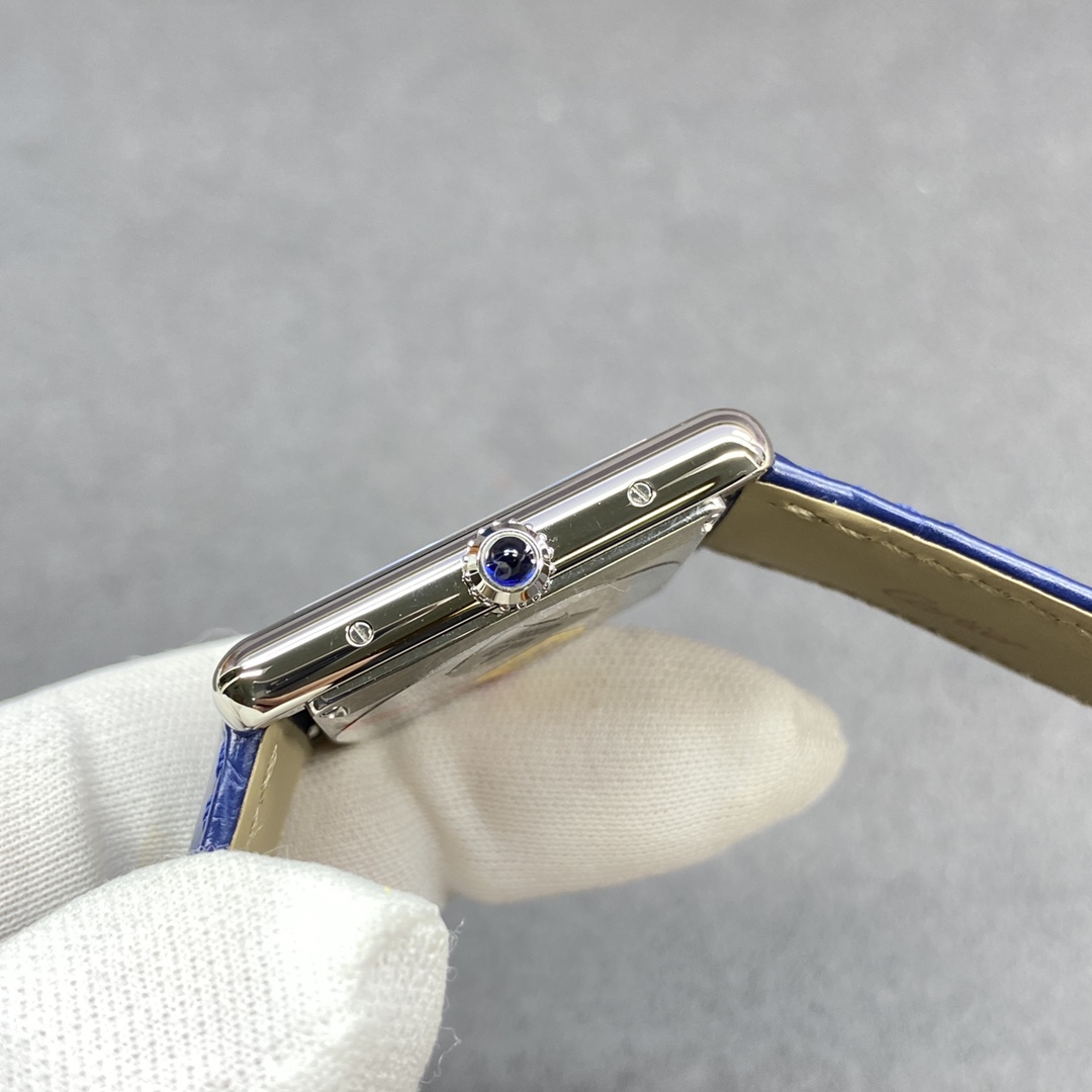 超激得の新品カルティエタンク ベルト交換偽物 簡単 ウォッチ 腕時計 レザー ウォッチ 人気 ブルー_5