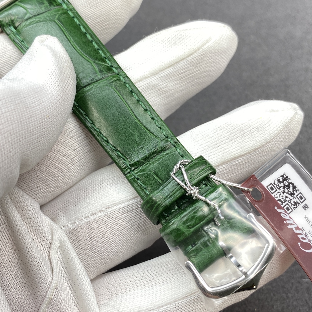 超激得の新品カルティエタンク ベルトコピー 簡単 ウォッチ 腕時計 レザー ウォッチ 人気 グリーン_7