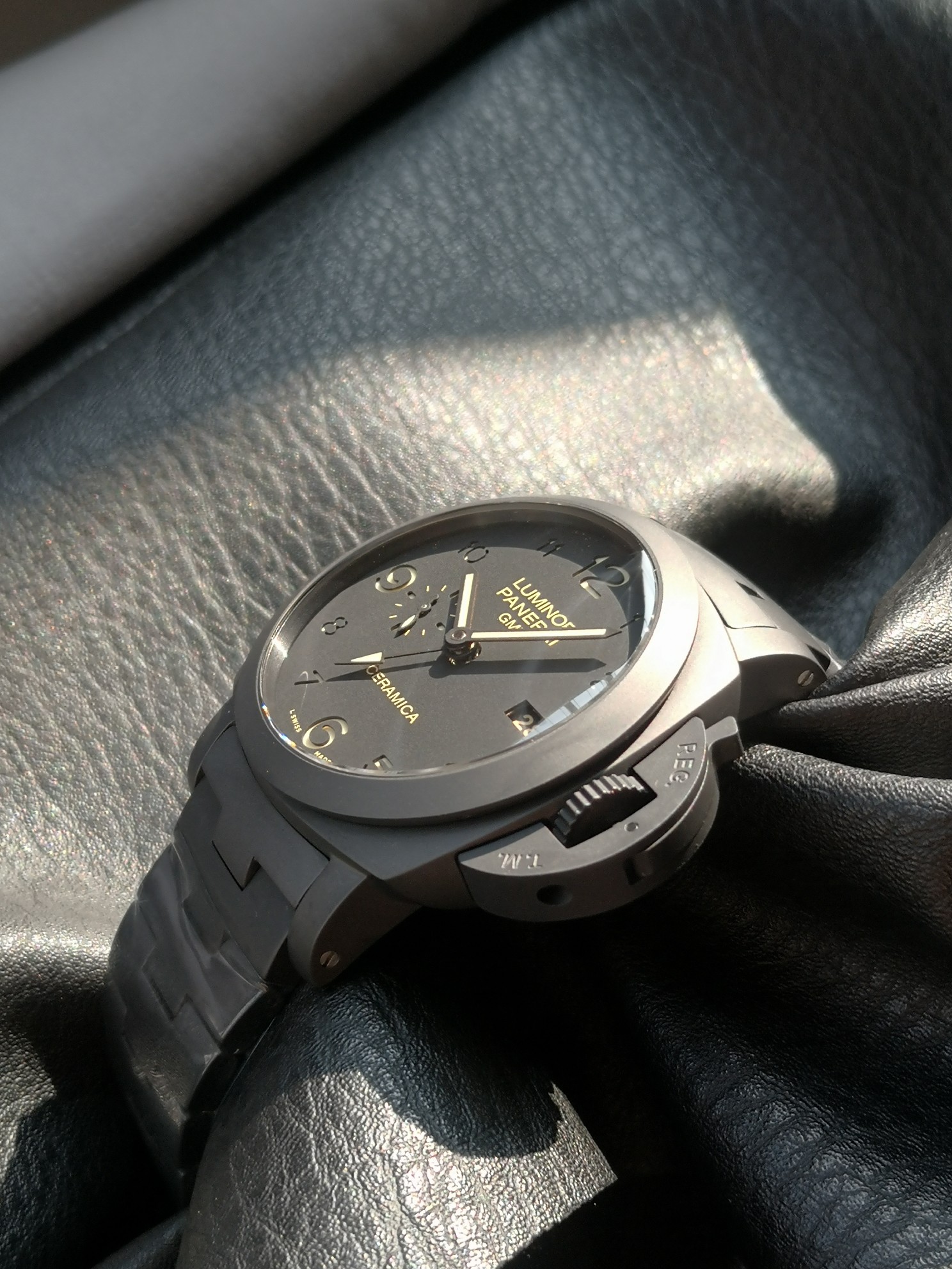 大販売 パネライ 買えないコピー ルミノール LUMINOR 1950 ウォッチ 夜光 防水 グレー_6