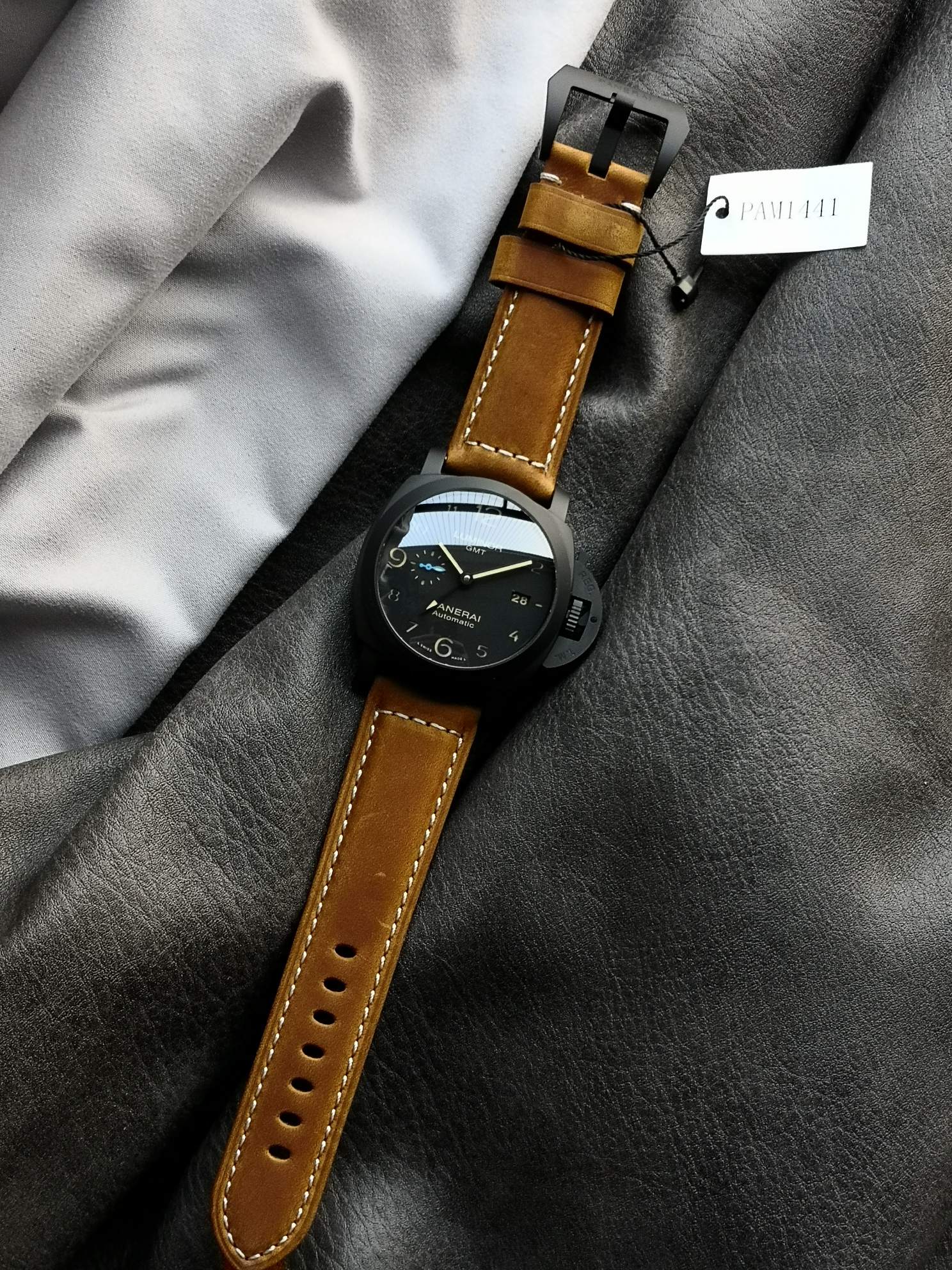 パネライ 軽量コピー ルミノール PAM01441 ウォッチ 夜光 防水 ファッション ブラック_4