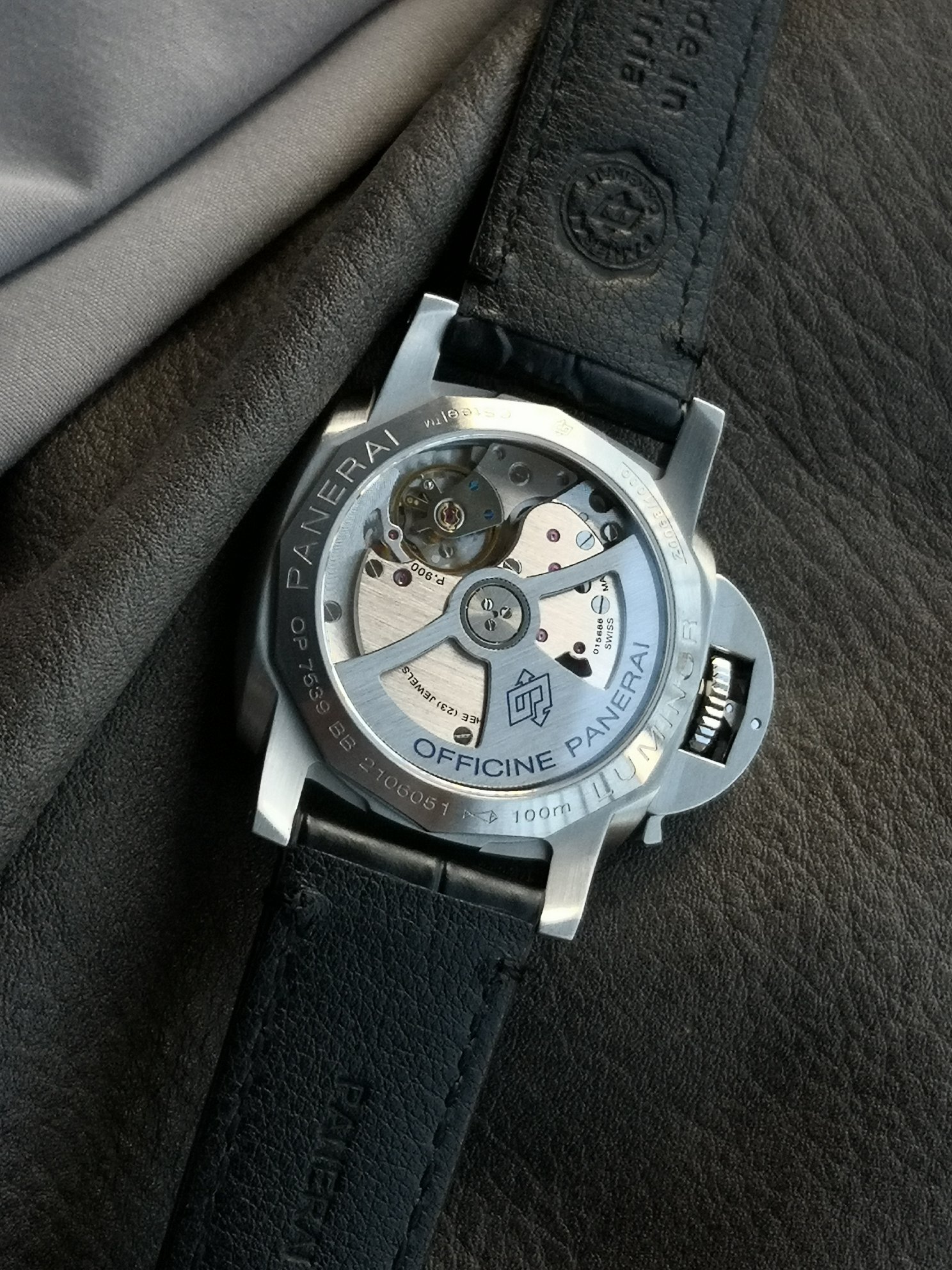 パネライ 時計 裏スケルトンスーパーコピー 腕時計 ルミノール ウォッチ 夜光 防水 PAM01365 ブラック_8