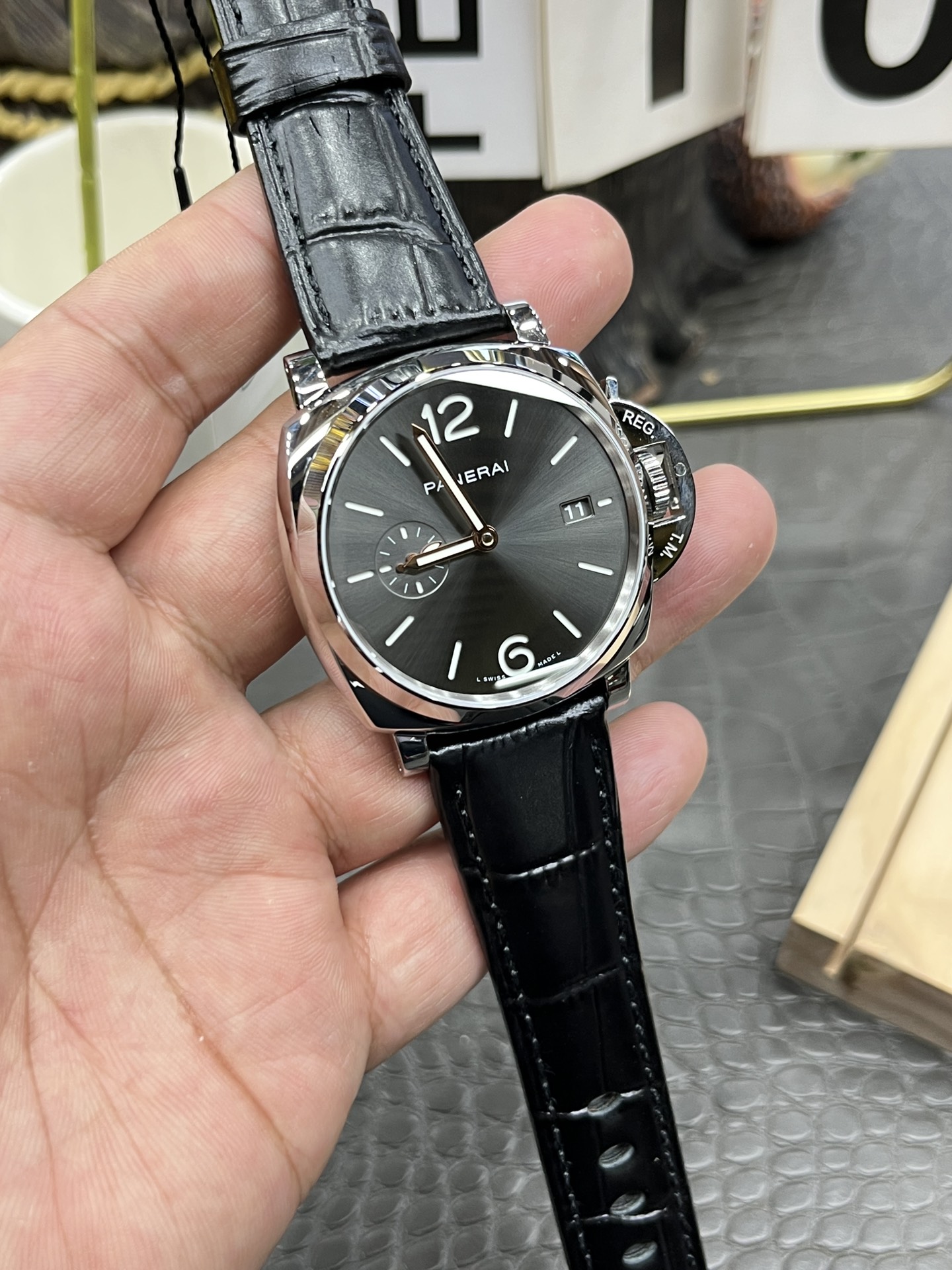 お値打ち価格 パネライ サイズ感N級品 腕時計 ルミノール ウォッチ 防水 PAM1250 ブラック_4