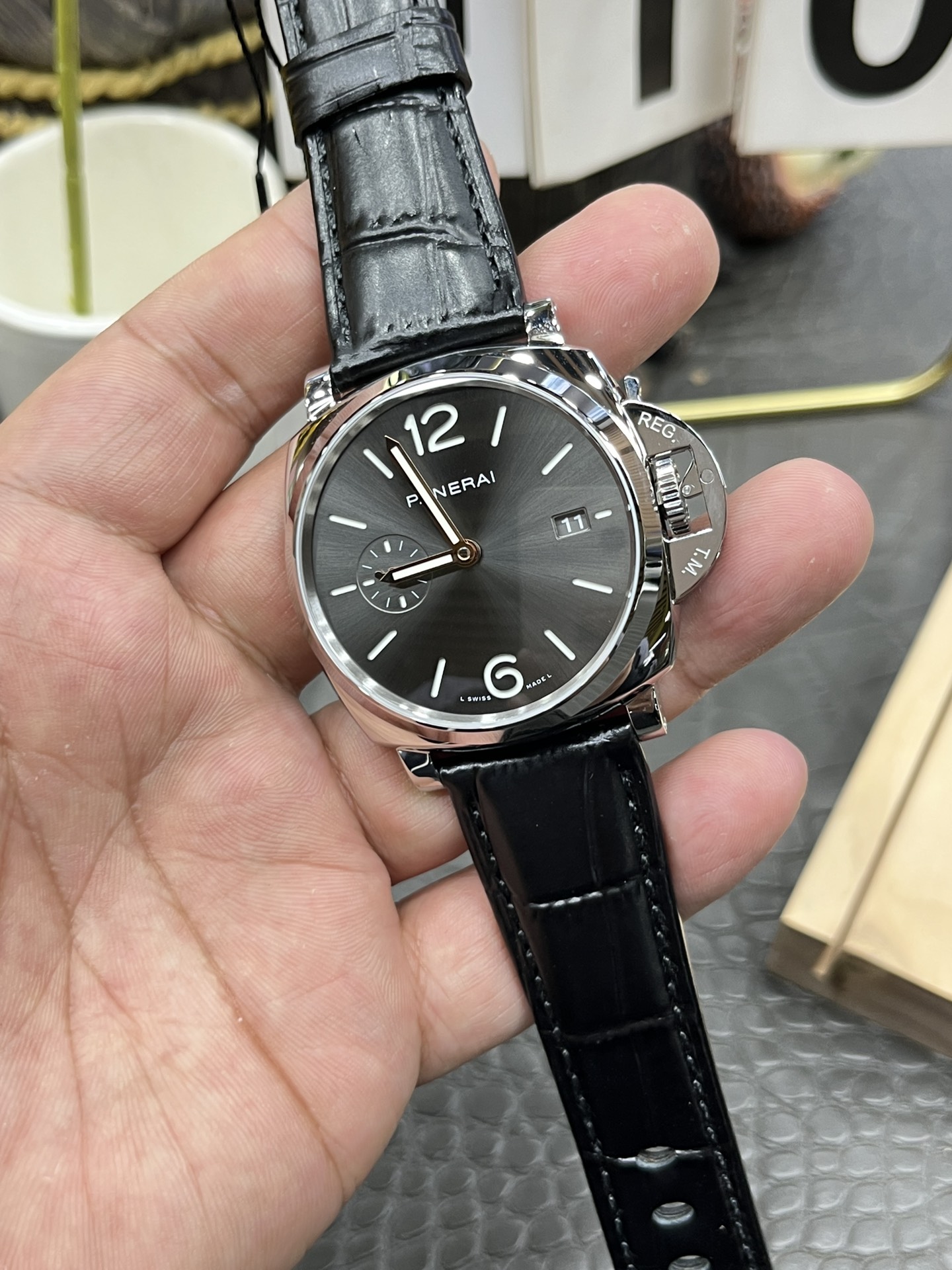 お値打ち価格 パネライ サイズ感N級品 腕時計 ルミノール ウォッチ 防水 PAM1250 ブラック_5
